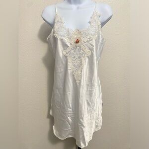 Vintage White Satin Lace Trim Babydoll Slip Dress Y2K Romantic Coquette Delicate
